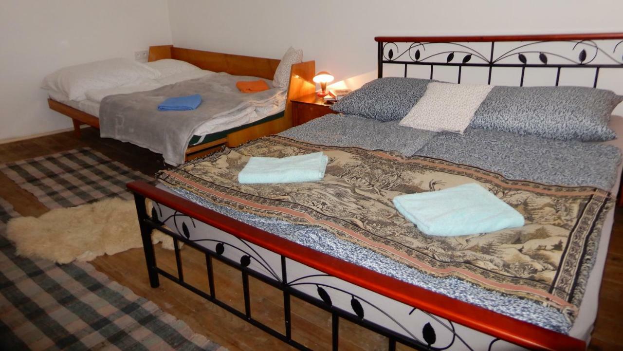 Chalupa U Benov Lúčky Exteriör bild